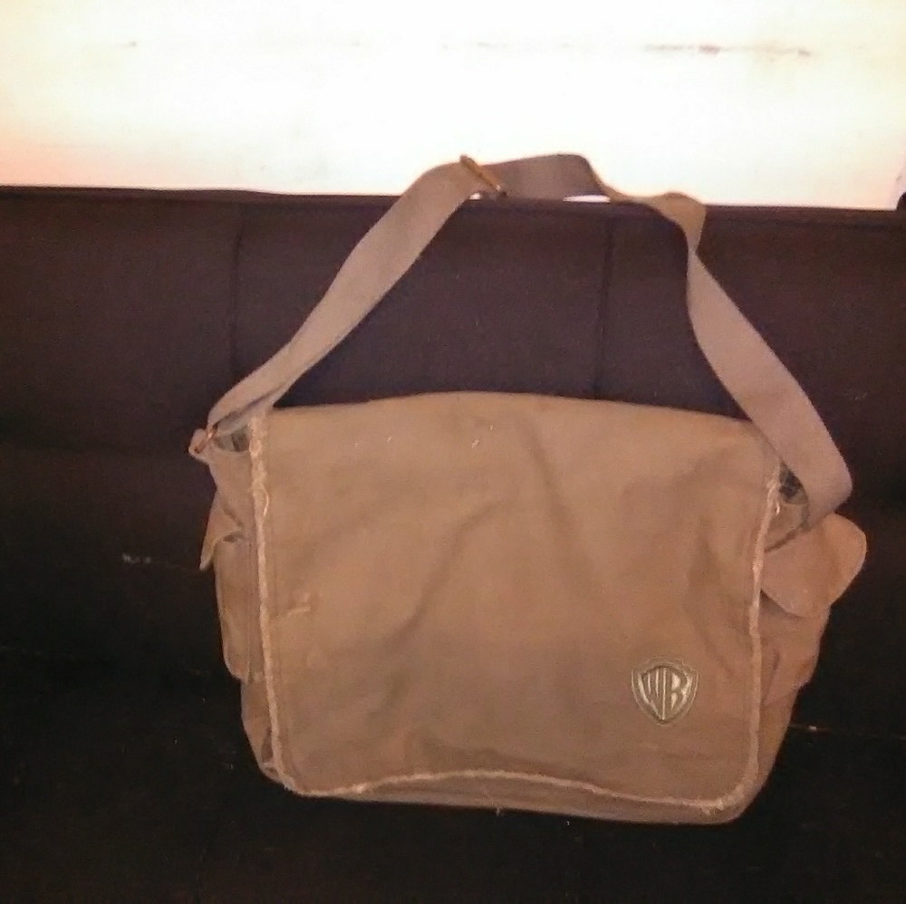 Warner Bros..canvas messenger bag